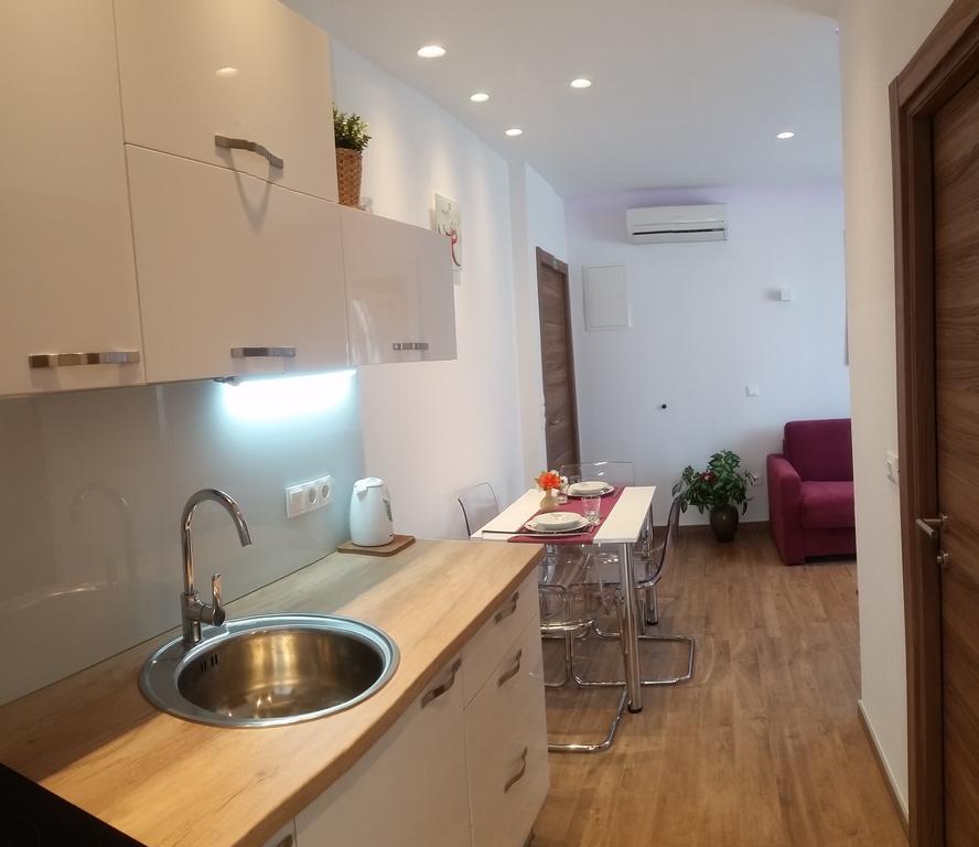 Apartments Ursic Mb Brela Ngoại thất bức ảnh